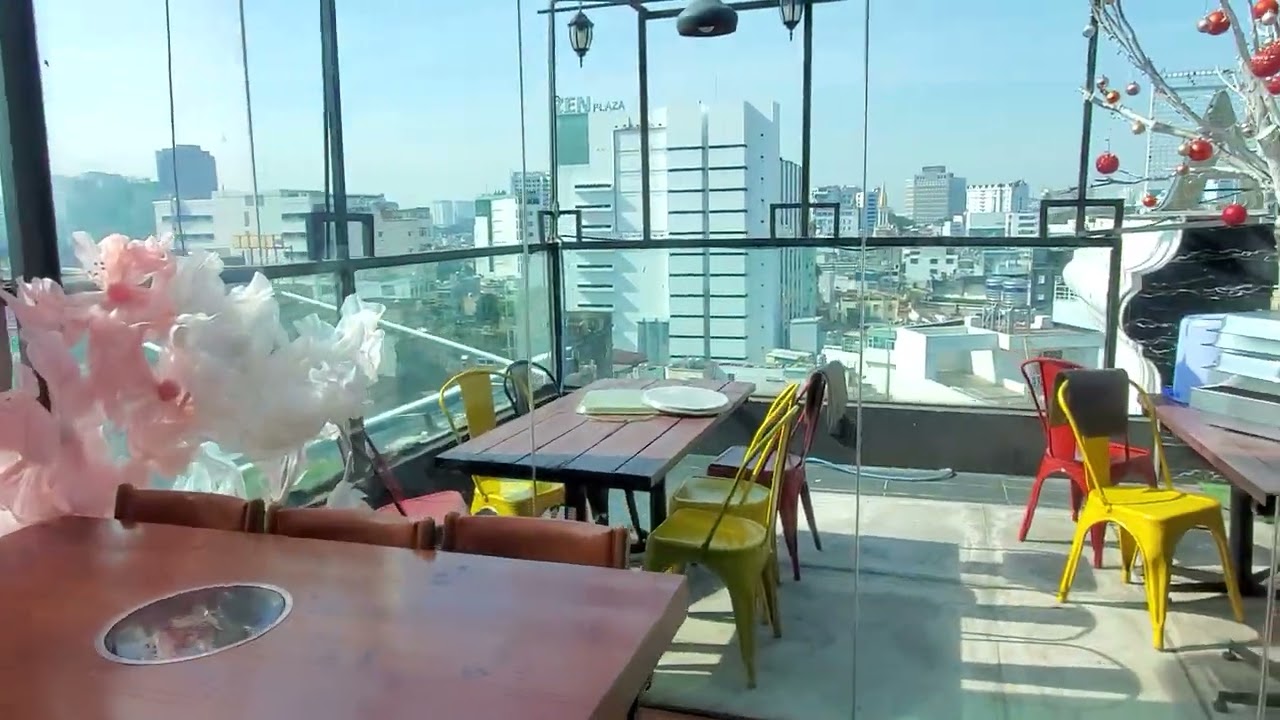 ホーチミン ホテルの屋上から