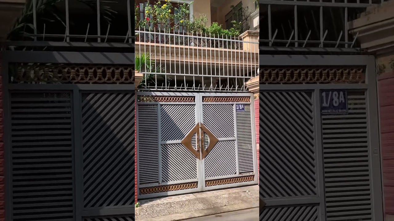 ベトナム　ホーチミン　宿泊ホテル　ロイヤルドラゴンブティックホテル　前　一般家庭洋風建築が多い