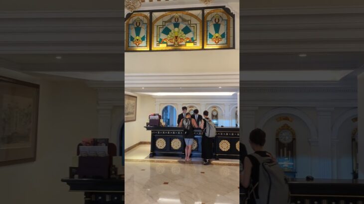 ホテル　マジェスティックサイゴン　美しいロビー　ホーチミン　ベトナム　ファイブスターホテル　５つ星