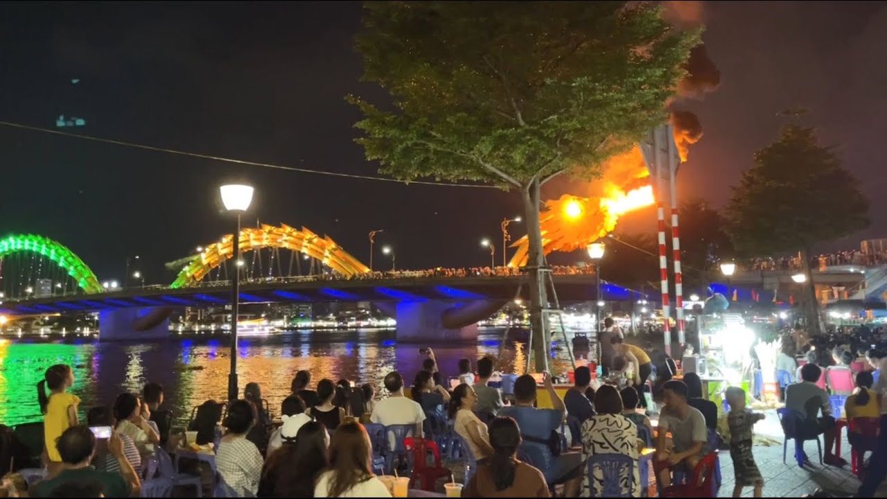 ②2023 10月ダナン空港からドラゴンブリッジショ－