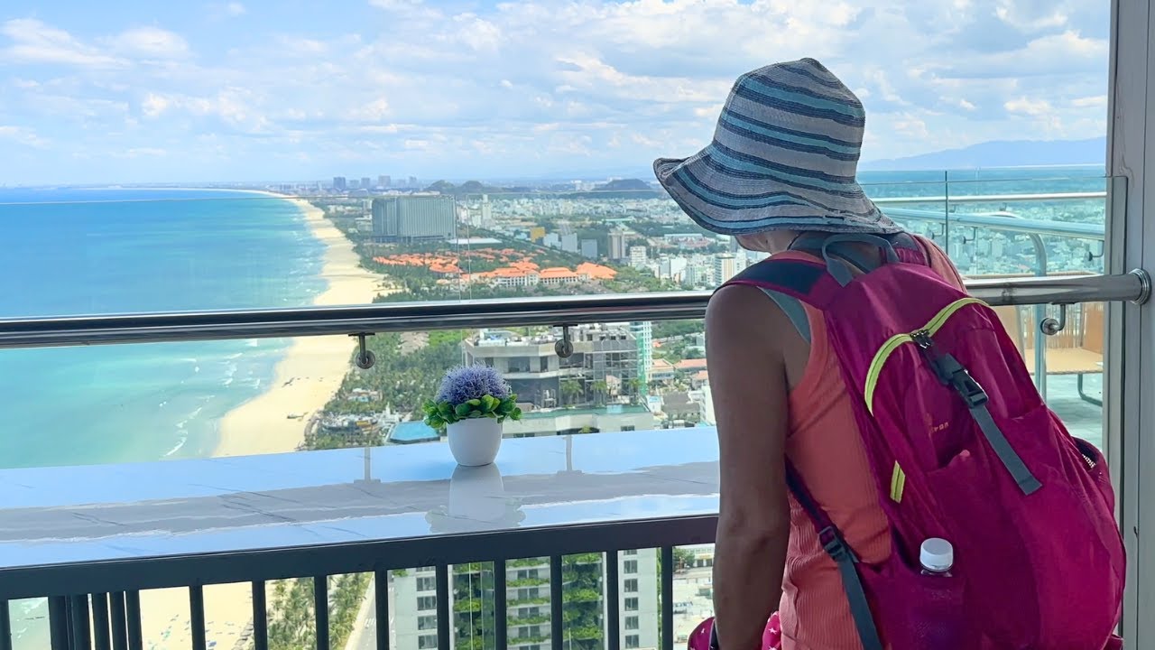 ダナンでビーチが一望できる絶景スポット | 海で格安ピザ | 老後の海外ロングステイ