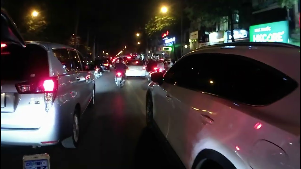 サクラホテル前からハノイ駅までGrabで移動