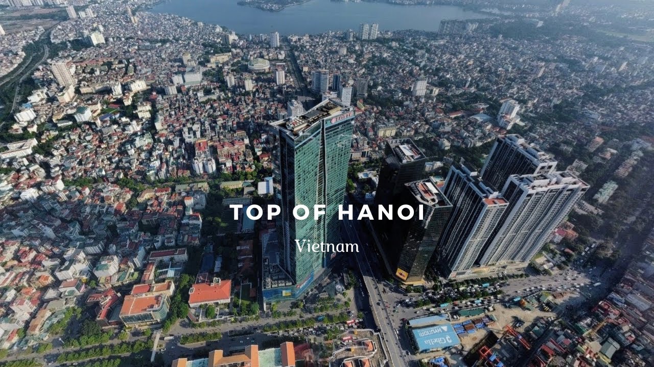 ベトナム最大のルーフトップバーTop of Hanoiへ