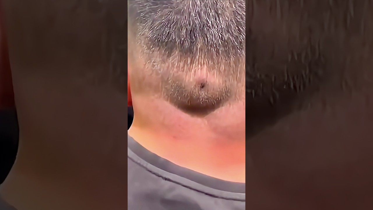 床屋がこれを見てショックを受けた 😱💇‍♂️
