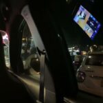 旧市街地からマリオットホテルへ　ベトナムのタクシー　咳する父