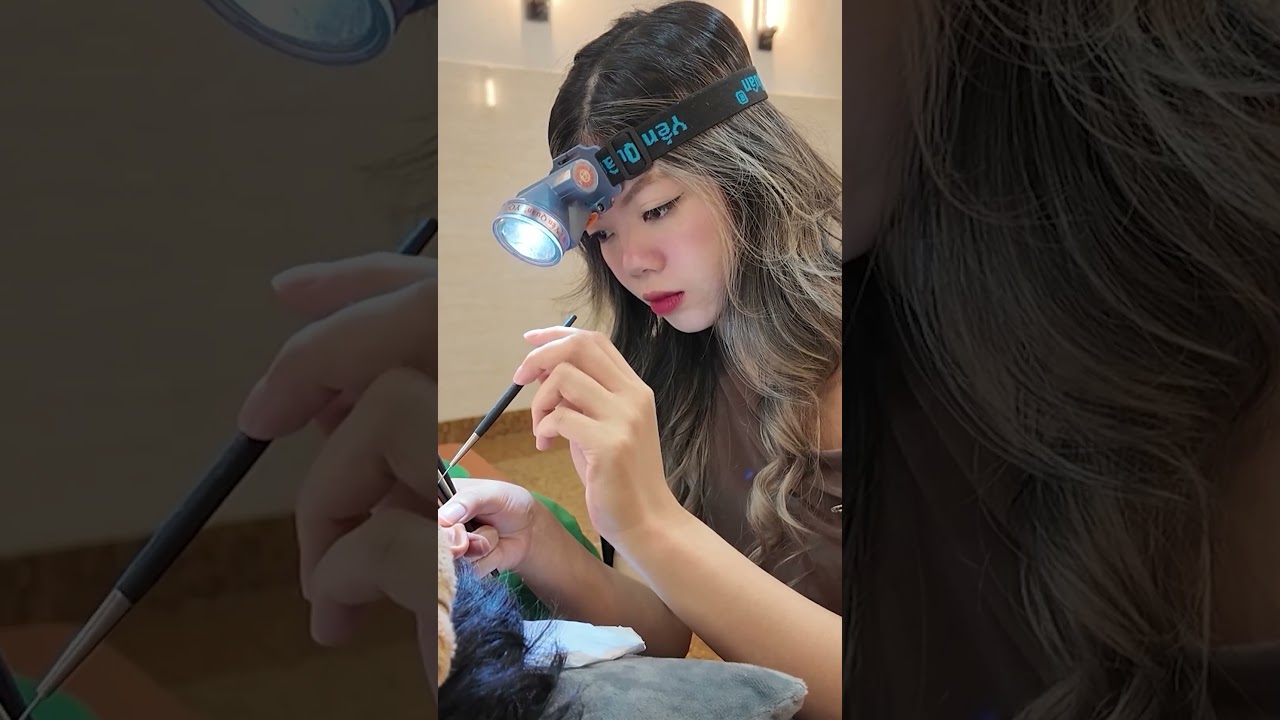 [ASMR] The Most Satisfying Ear Cleaning Ever + 베트남 이발소 귀청소 / ベトナム耳かき体験 feat. Baby Luna Barbershop