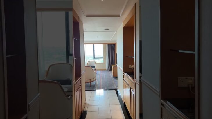 Renaissance Riverside Hotel Saigon시내와 가까워 이동이 편리하고, 아름다운 강 전망#vietnam#hochiminh