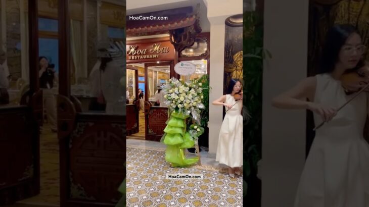Lẵng Hoa Sen tại Rex Hotel từ HoaCamOn.com – Hoa Cám Ơn #hoasen #hoacamon #wedding