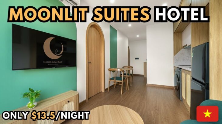 Only $13.50 a Night! Is This The BEST Budget Hotel in Hanoi? 🇻🇳(Full Room Tour)