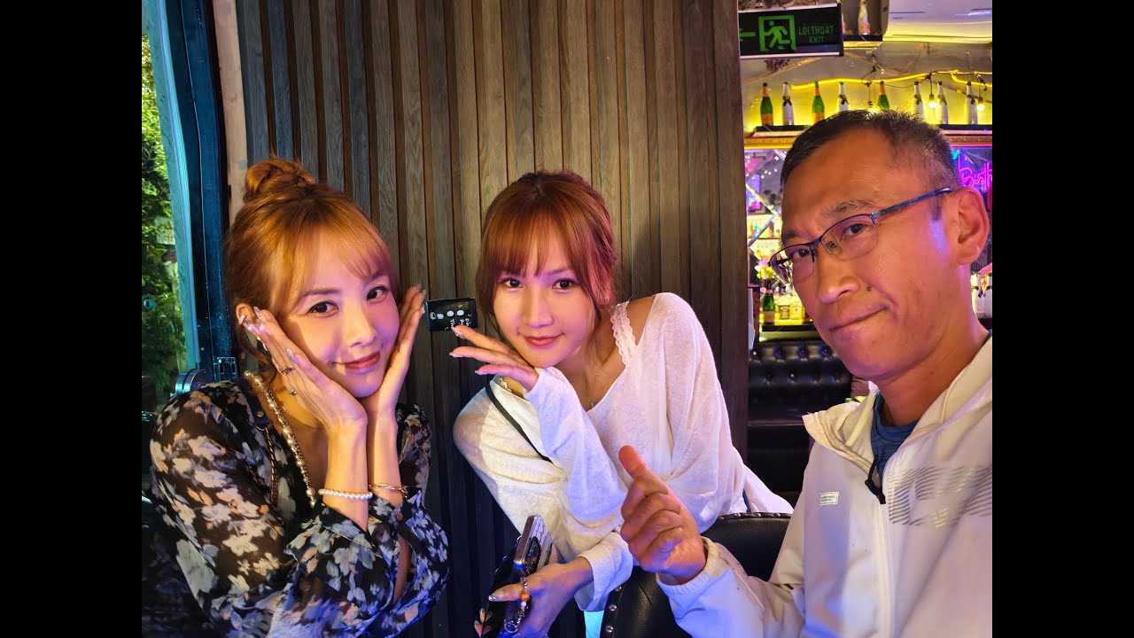 2025/10/26 介紹越南河內的日式夜店ベトナムハノイのガールズバー andVPBank Hanoi international Marathon