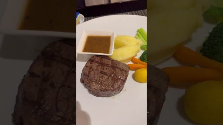 ロッテホテルハノイでステーキ🥩