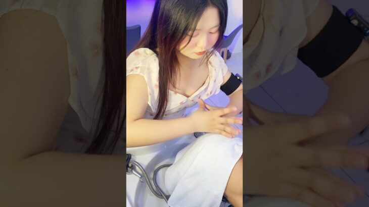 Head-to-Toe Care in Vietnam Barbershop